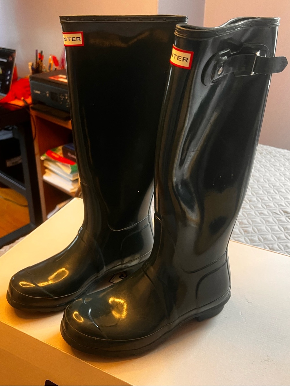 Hunter Women's Gloss Black Tall Rain Boots